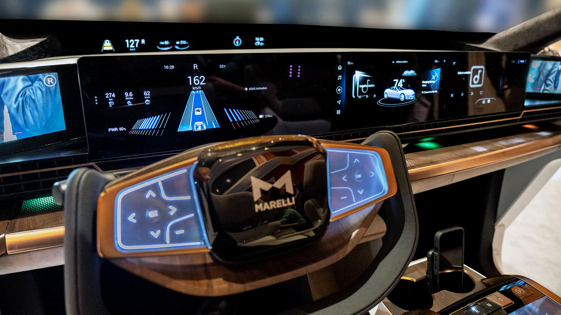 Driving what’s next — Marelli showcases MInDXp Cockpit DCU platform